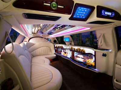 Extreme luxury limo interior at Stagecoach Limos